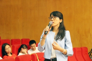 Ms. LIU Dongyun giving a lecture