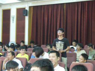 学生提问