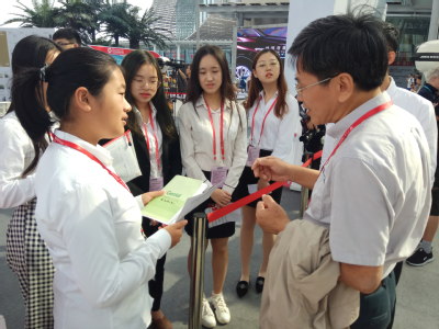了解学生实习内容