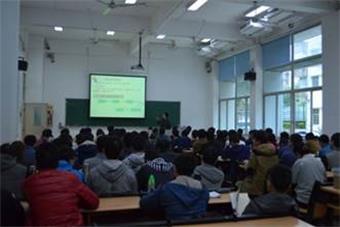 我院师生上课秩序井然