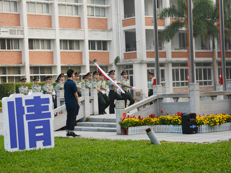 升旗3.jpg