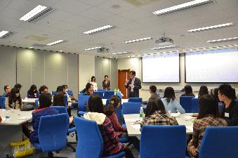 王宏志教授接待我院师生 王宏志教授接待我院师生