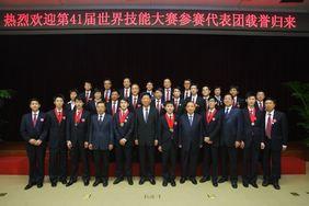 Group photo with leaders from dept. of HRSS (WEI, 4th from right in front) Group photo with leaders from dept. of HRSS (WEI, 4th from right in front)