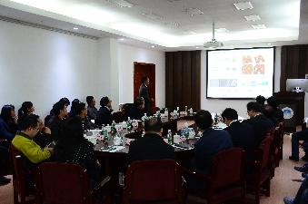 楼宏铭副院长汇报工作