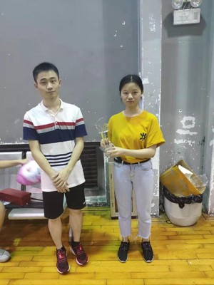 男女混双冠军 钟越豪 林楚杭