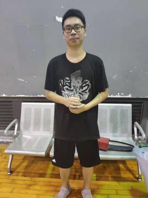 男单冠军 潘铠杰