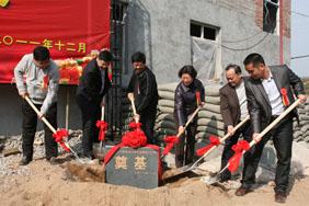 为工程培土奠基