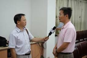 九三学社主委李汴生教授接受采访
