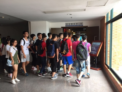 校史馆参观