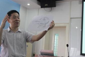罗世平教授