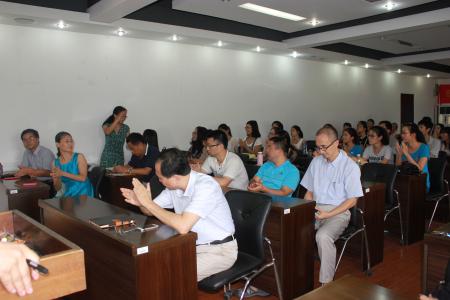 导师与同学们打招呼1