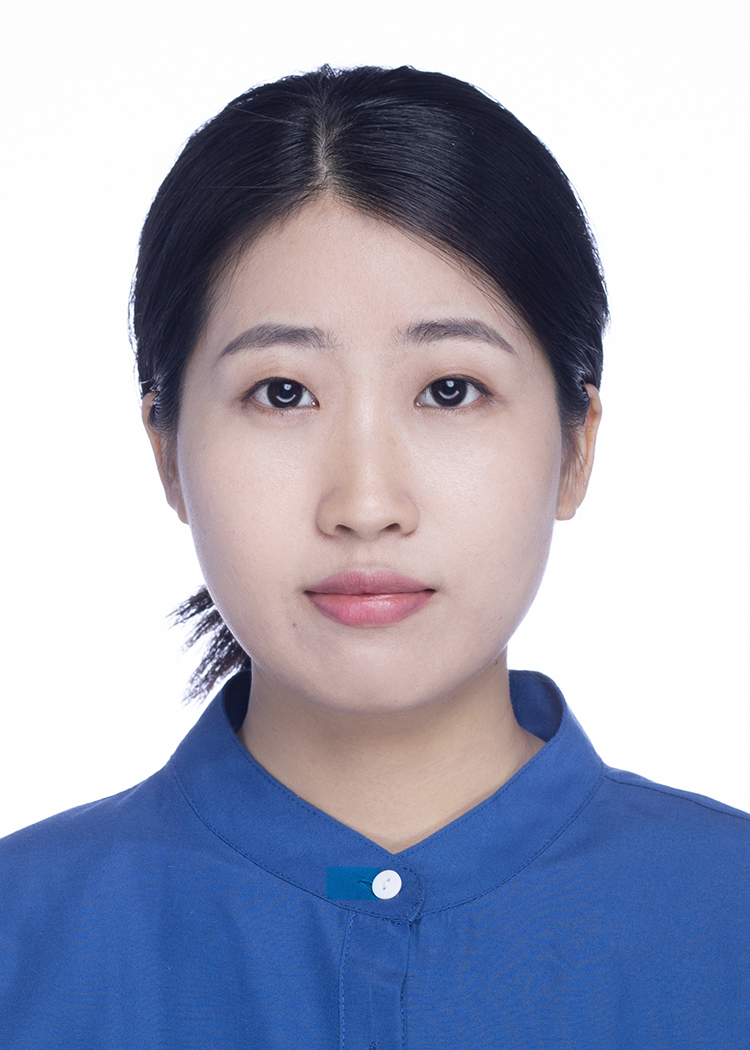 卢彩英