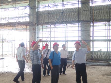 参观在建实训工厂