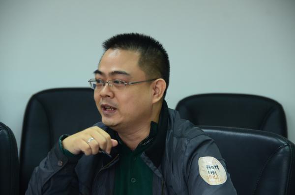 伍文辉校友感动落泪分享自己的人生故事.JPG