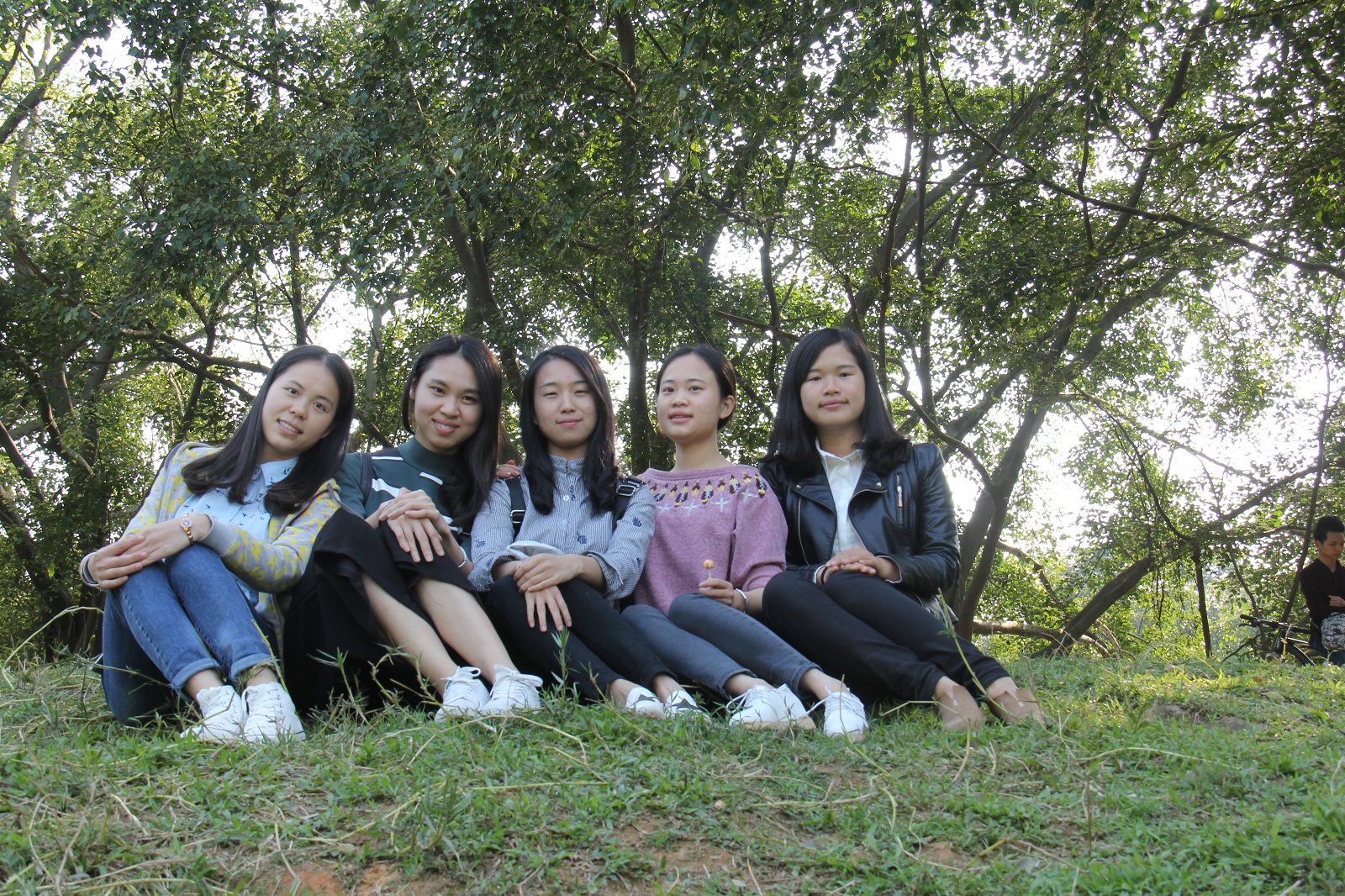 319be1537d563a41ba652988c614c30c.jpg
