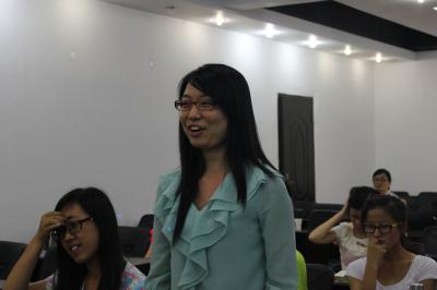 学生积极互动