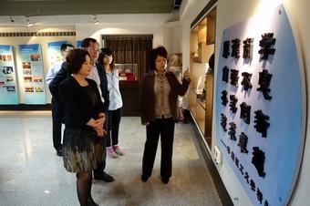 参观华南理工大学校史馆