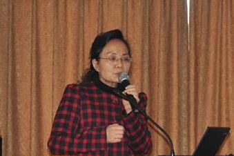 温惠英副院长主持