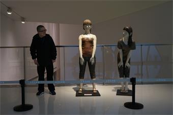 参观山东美术馆