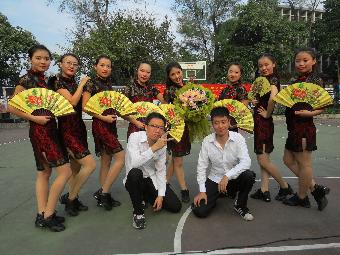 材料学院啦啦操炫舞青春代表队