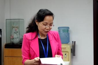 温惠英副院长主持