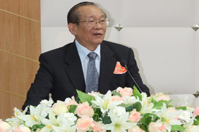 教师代表谢存禧教授致辞