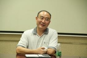陈维平副院长参加座谈会