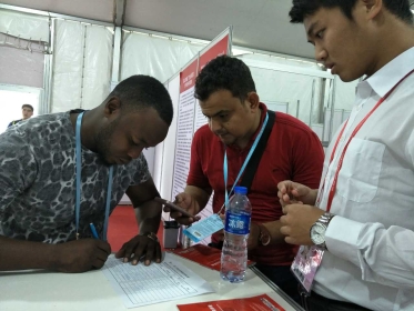 SEC student recieving foreign guests