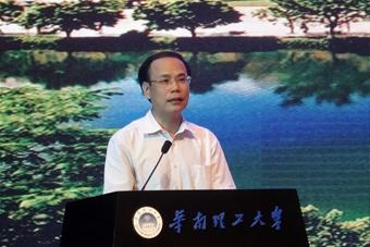 邱学青副校长讲话