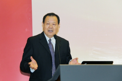 LI Xiahui declaring the Curtain-up of the Forum