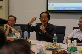 校友们献计献策